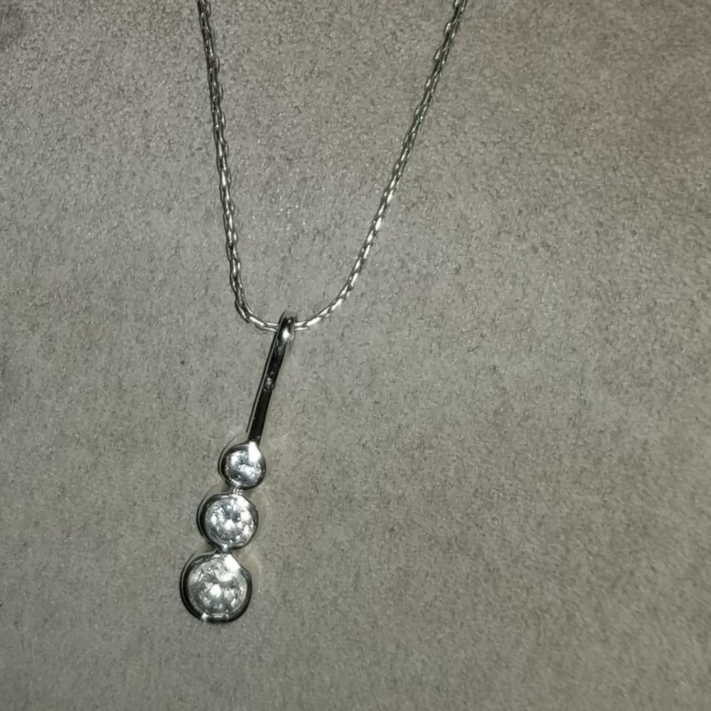 Nine West Silver 18" necklace